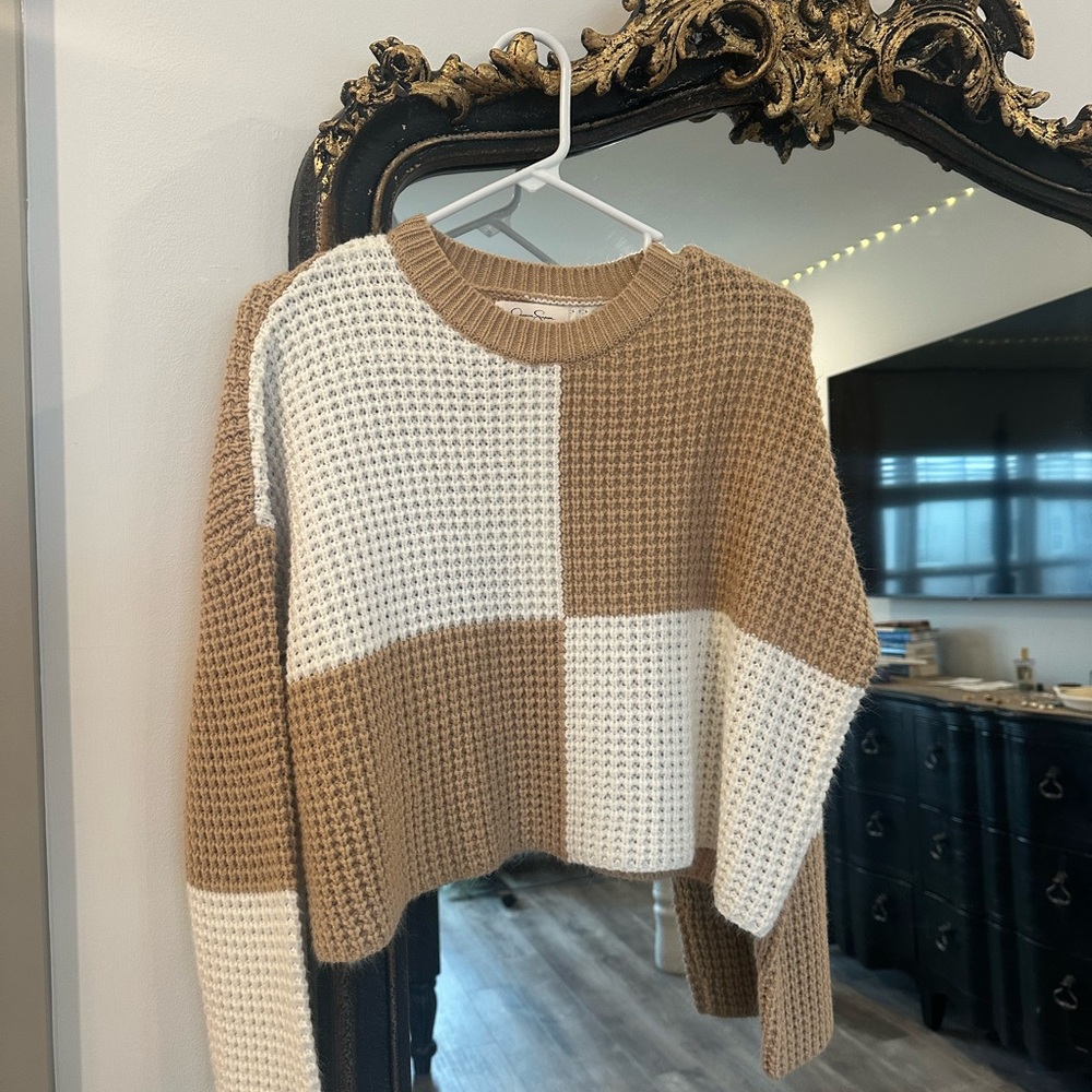 Jessica Simpson Cream and Tan Knit Sweater